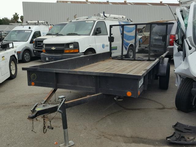 4HXSU14135C090143 - 2005 CRSN FLAT BED BLACK photo 2