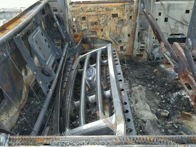 1FTWW33FXXEC33729 - 1999 FORD F350 BURN photo 6