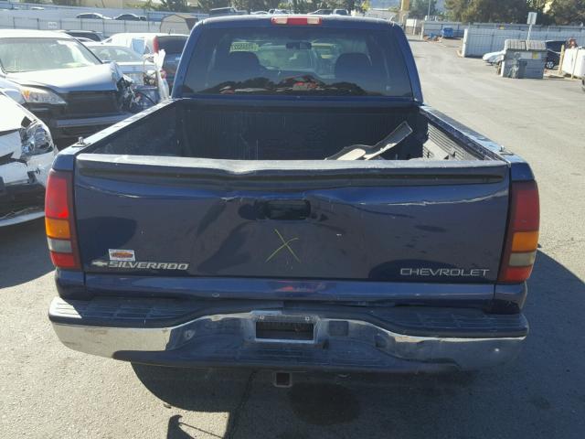 2GCEC19T121196439 - 2002 CHEVROLET SILVERADO BLUE photo 9