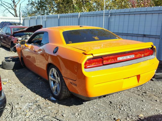 2C3CDYBT0CH158432 - 2012 DODGE CHALLENGER ORANGE photo 3