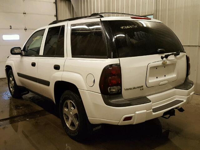 1GNDT13S352211675 - 2005 CHEVROLET TRAILBLAZE WHITE photo 3