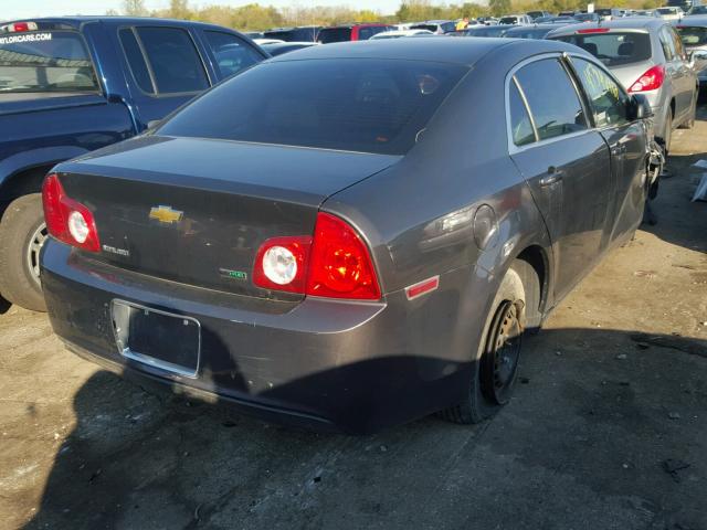 1G1ZA5E09AF288411 - 2010 CHEVROLET MALIBU LS ნაცრისფერი ფოტო 4