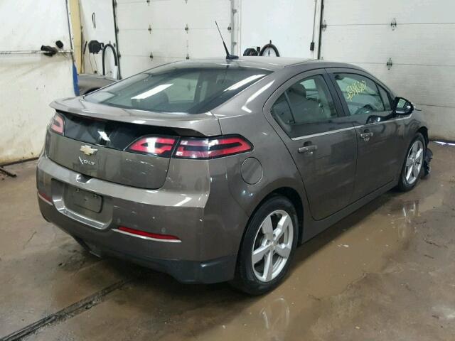 1G1RA6E41EU127285 - 2014 CHEVROLET VOLT BROWN photo 4