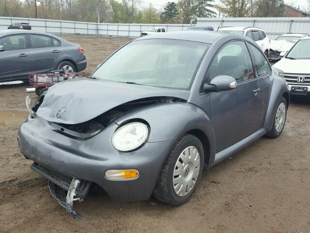 3VWBK31C24M412854 - 2004 VOLKSWAGEN NEW BEETLE GRAY photo 2