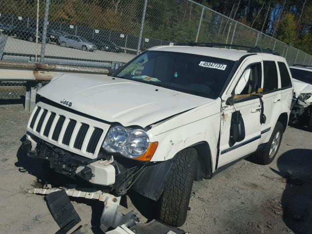 1J4PR4GK4AC154417 - 2010 JEEP GRAND CHER WHITE photo 2