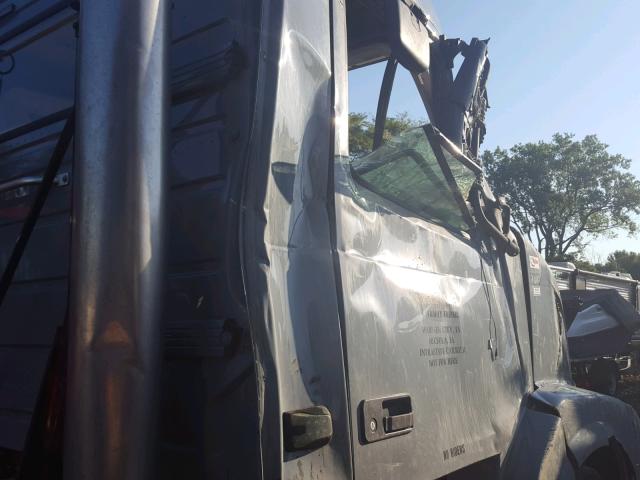 4V4NC9TH2EN157594 - 2014 VOLVO VN VNL GRAY photo 9