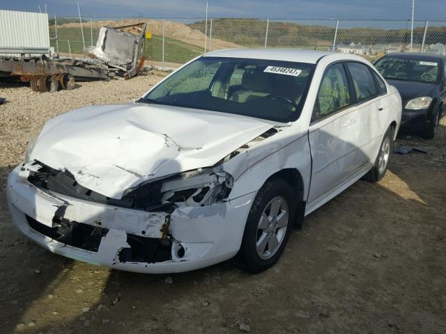 2G1WB5EK2A1183265 - 2010 CHEVROLET IMPALA LT WHITE photo 2