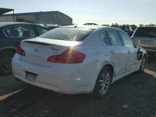 JNKBV61F97M801124 - 2007 INFINITI G35 WHITE photo 4