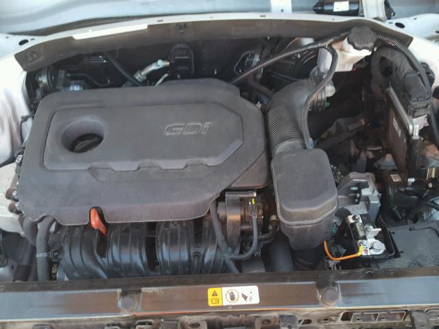 5XYZT3LB0HG412910 - 2017 HYUNDAI SANTA FE S 白色 照片 7