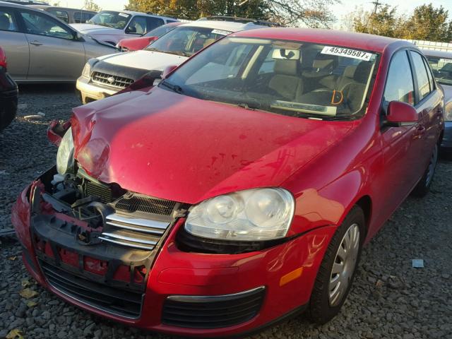 3VWJM71KX8M158353 - 2008 VOLKSWAGEN JETTA S RED photo 2