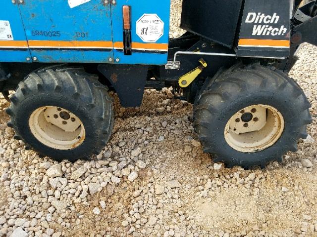 SN4V0044 - 2001 DIWI TRENCHER BLUE photo 10