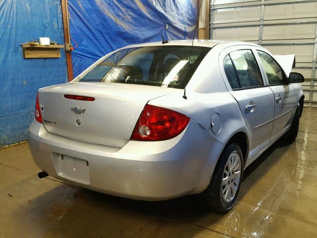 1G1AD5F56A7157901 - 2010 CHEVROLET COBALT 1LT SILVER photo 4