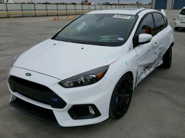 WF0DP3TH7G4116067 - 2016 FORD FOCUS RS WHITE photo 2