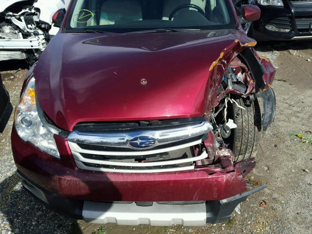 4S4BRBKC2B3407929 - 2011 SUBARU OUTBACK RED photo 7