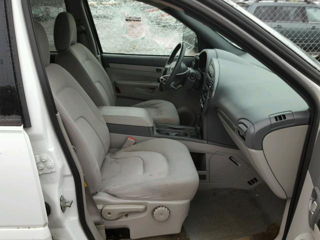 3G5DB03L26S512806 - 2006 BUICK RENDEZVOUS WHITE photo 5