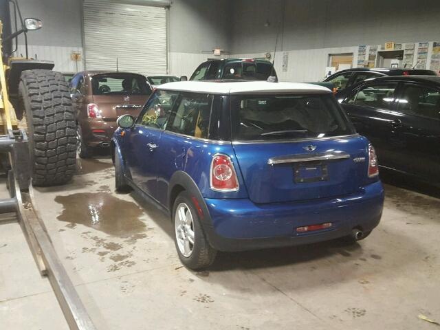 WMWSU3C50DT683499 - 2013 MINI COOPER BLUE photo 3