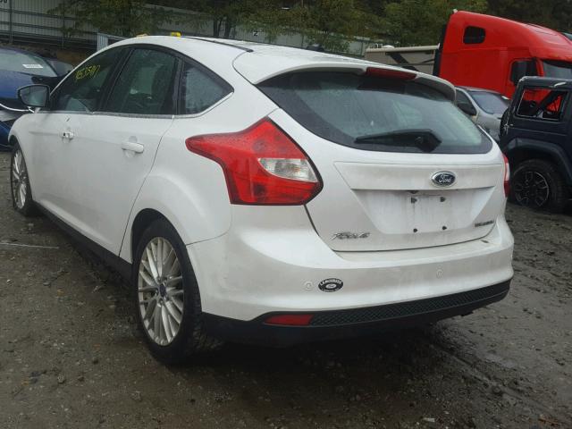 1FADP3N25EL445869 - 2014 FORD FOCUS TITA WHITE photo 3