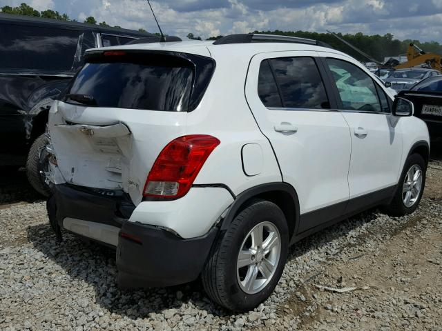 3GNCJLSB4GL205903 - 2016 CHEVROLET TRAX 1LT WHITE photo 4