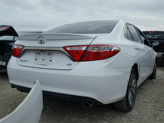 4T1BF1FK8GU139264 - 2016 TOYOTA CAMRY LE WHITE photo 4