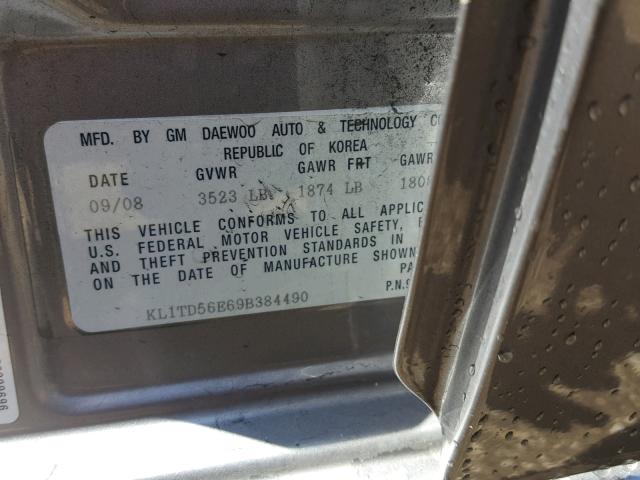 KL1TD56E69B384490 - 2009 CHEVROLET AVEO LS GRAY photo 10