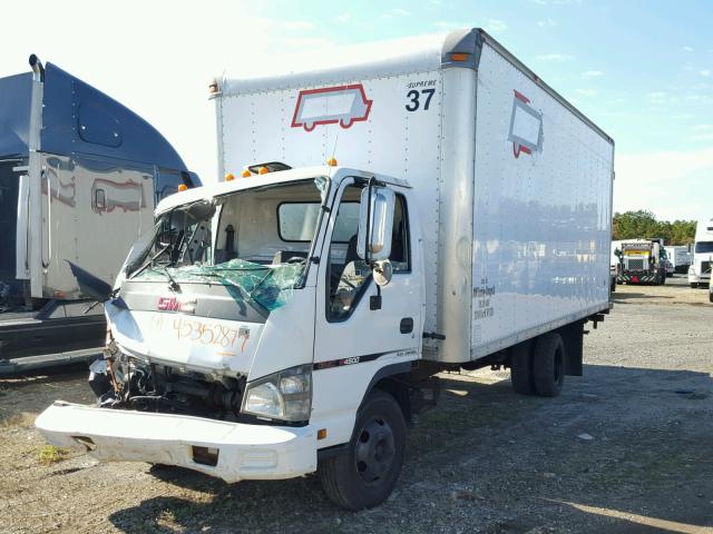 J8DC4B16577003458 - 2007 GMC W4500 W450 WHITE photo 2