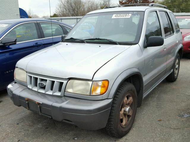 KNDJA723325142852 - 2002 KIA SPORTAGE SILVER photo 2