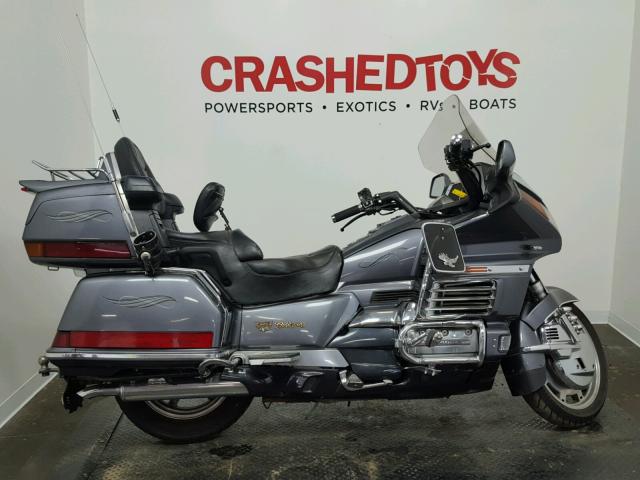 1HFSC220XJA002901 - 1988 HONDA GL1500 GRAY photo 1