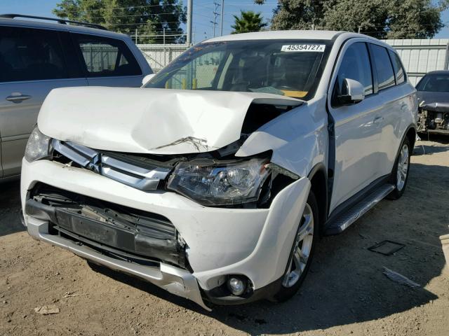 JA4AD3A38FZ003603 - 2015 MITSUBISHI OUTLANDER WHITE photo 2