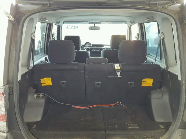 JTLKT324840149705 - 2004 TOYOTA SCION XB 灰色 照片 9