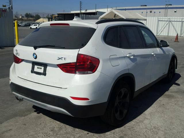 WBAVM1C58FV315449 - 2015 BMW X1 SDRIVE2 WHITE photo 4