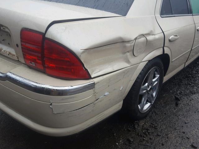 1LNHM87A42Y707834 - 2002 LINCOLN LS 金色 照片 9