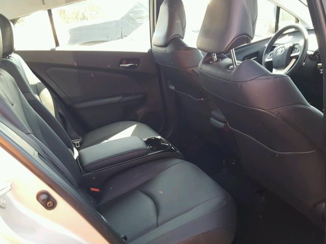 JTDKARFP8H3061671 - 2017 TOYOTA PRIUS PRIM ვერცხლისფერი ფოტო 6