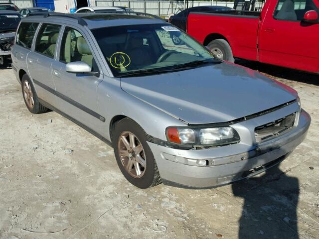 YV1SW61T842383323 - 2004 VOLVO V70 SILVER photo 1