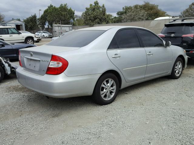 4T1BF32K04U075072 - 2004 TOYOTA CAMRY LE SILVER photo 4