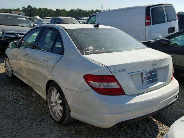 WDDGF5EB6BA525684 - 2011 MERCEDES-BENZ C 300 WHITE photo 3