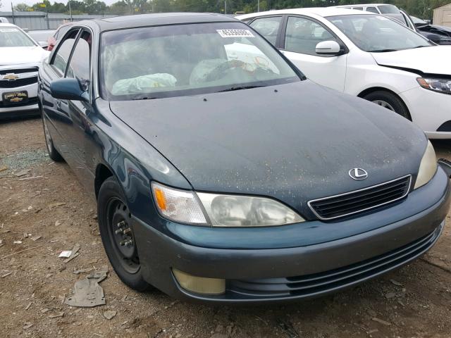 JT8BF28G1W5030753 - 1998 LEXUS ES 300 GREEN photo 1