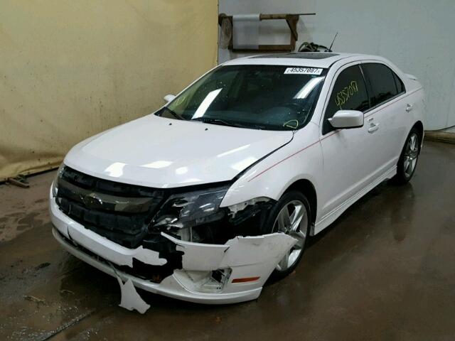 3FAHP0KC8BR133457 - 2011 FORD FUSION SPO WHITE photo 2