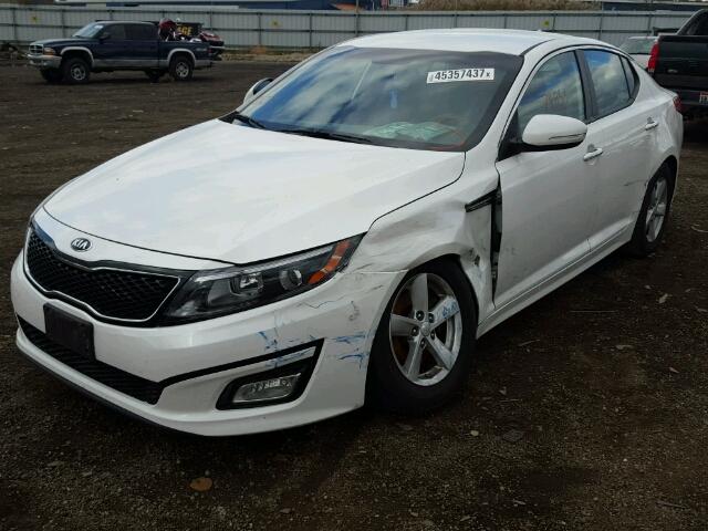 KNAGM4A78F5566762 - 2015 KIA OPTIMA LX WHITE photo 2