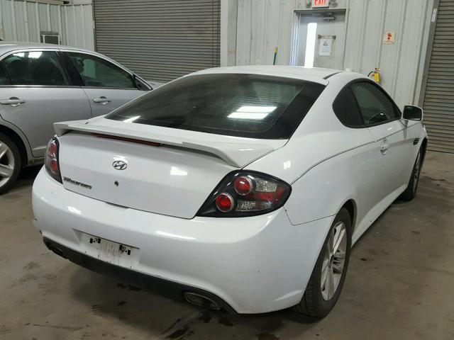 KMHHM66D77U246241 - 2007 HYUNDAI TIBURON GS WHITE photo 4