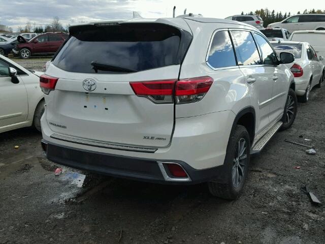 5TDJZRFH7HS513248 - 2017 TOYOTA HIGHLANDER WHITE photo 4