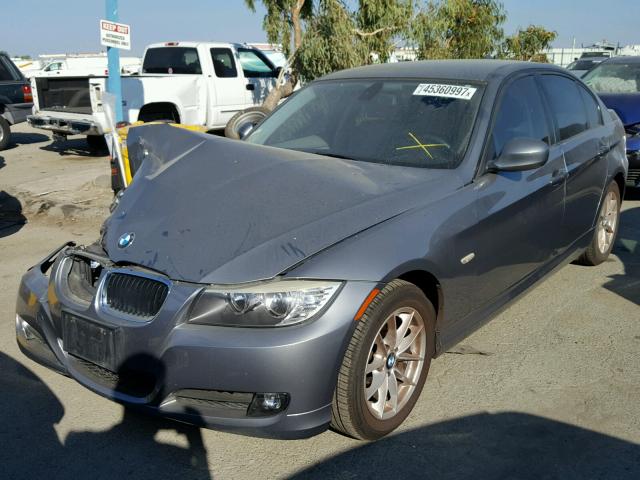 WBAPH5G51ANM35083 - 2010 BMW 328 I SULE GRAY photo 2