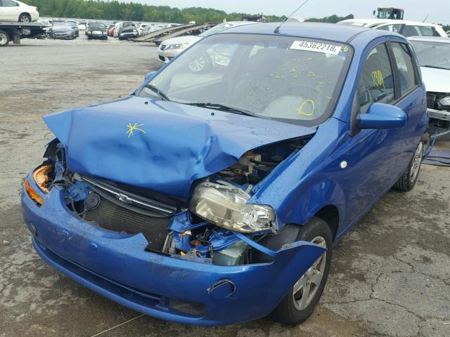 KL1TD62685B485917 - 2005 CHEVROLET AVEO BASE Көк фото 2