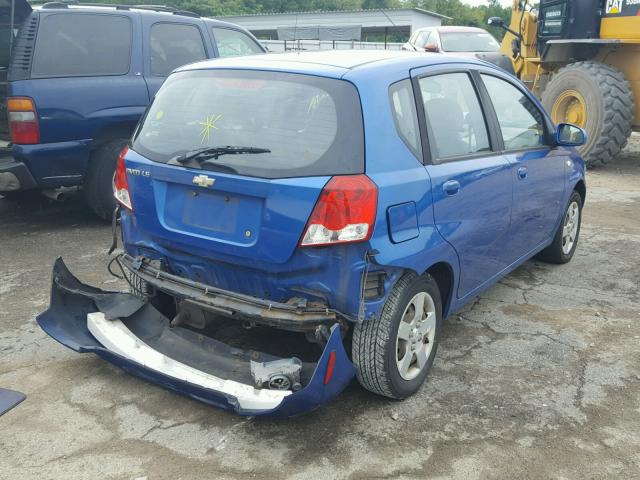 KL1TD62685B485917 - 2005 CHEVROLET AVEO BASE Көк фото 4
