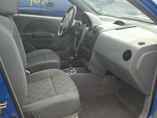 KL1TD62685B485917 - 2005 CHEVROLET AVEO BASE Көк фото 5