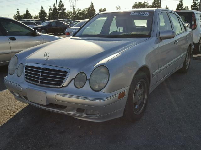 WDBJF65JX1B169941 - 2001 MERCEDES-BENZ E SILVER photo 2