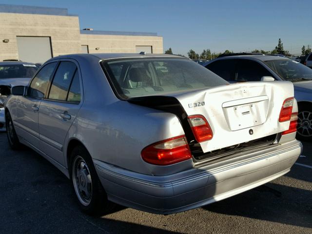 WDBJF65JX1B169941 - 2001 MERCEDES-BENZ E SILVER photo 3