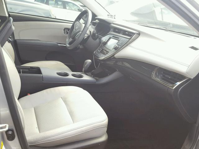 4T1BK1EB3FU147882 - 2015 TOYOTA AVALON XLE 银色 照片 5