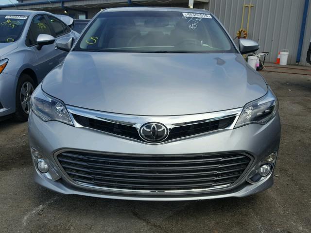 4T1BK1EB3FU147882 - 2015 TOYOTA AVALON XLE 银色 照片 9