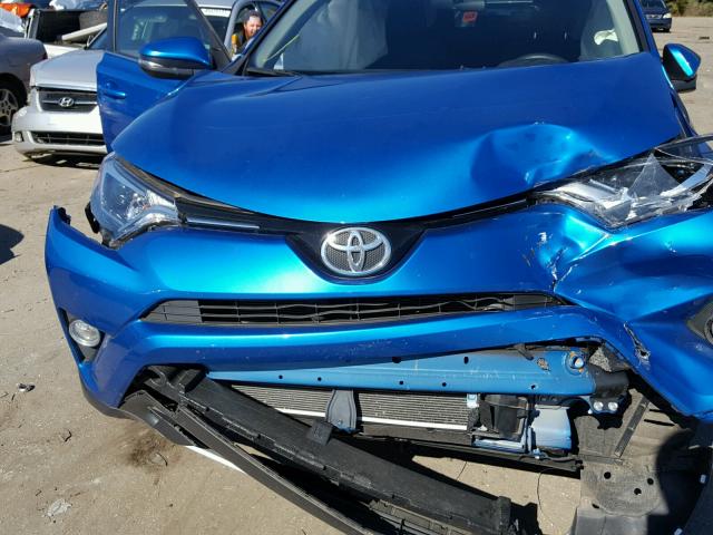 JTMWFREV9GJ094207 - 2016 TOYOTA RAV4 XLE BLUE photo 9