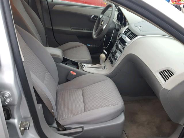 1G1ZG57B29F108629 - 2009 CHEVROLET MALIBU LS ვერცხლისფერი ფოტო 5